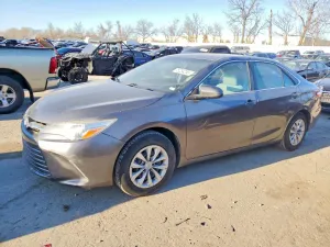 2017 TOYOTA CAMRY