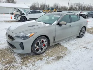 2020 KIA STINGER