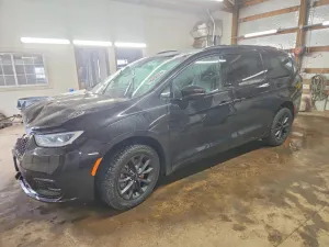 2021 CHRYSLER PACIFICA