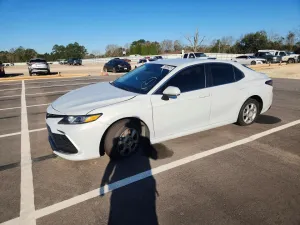 2023 TOYOTA CAMRY