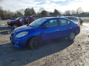 2013 NISSAN VERSA