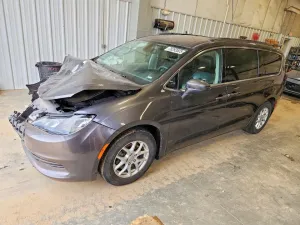 2020 CHRYSLER MINIVAN