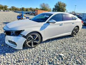 2019 HONDA ACCORD