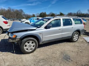 2005 VOLVO XC70