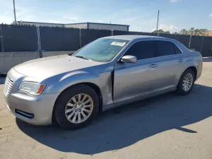 2014 CHRYSLER 300