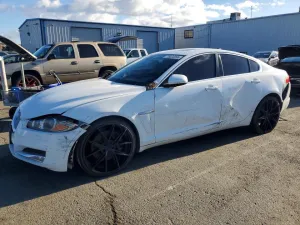 2013 JAGUAR XF