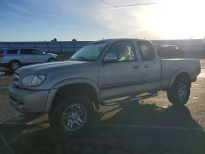 2004 TOYOTA TUNDRA