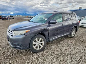 2013 TOYOTA HIGHLANDER