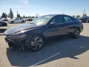 2024 HYUNDAI ELANTRA
