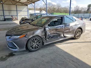 2021 TOYOTA CAMRY
