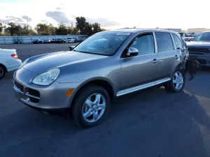 2004 PORSCHE CAYENNE
