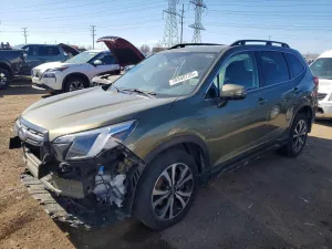 2022 SUBARU FORESTER