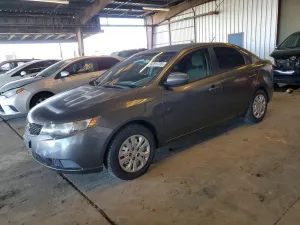 2013 KIA FORTE