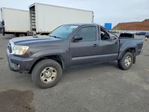 2013 TOYOTA TACOMA