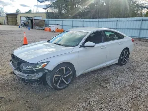 2020 HONDA ACCORD
