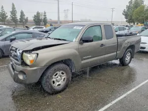 2010 TOYOTA TACOMA