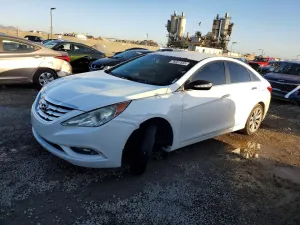 2011 HYUNDAI SONATA