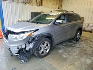 2015 TOYOTA HIGHLANDER