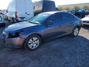 2013 CHEVROLET CRUZE