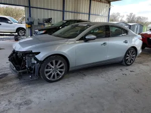2019 MAZDA 3