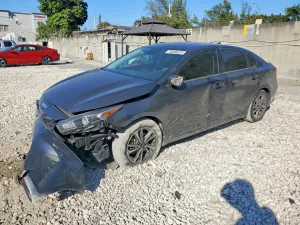 2022 KIA FORTE