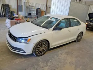 2016 VOLKSWAGEN JETTA
