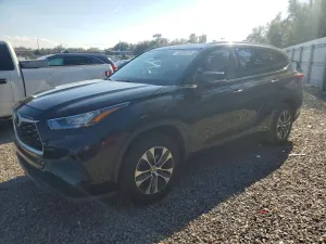 2020 TOYOTA HIGHLANDER