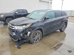 2019 TOYOTA HIGHLANDER