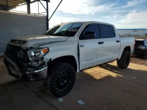 2014 TOYOTA TUNDRA