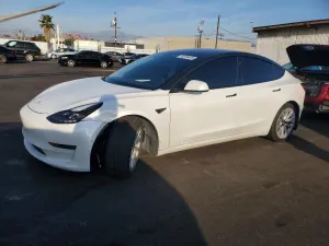 2021 TESLA MODEL 3