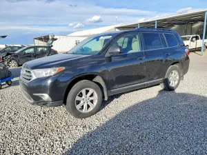2013 TOYOTA HIGHLANDER