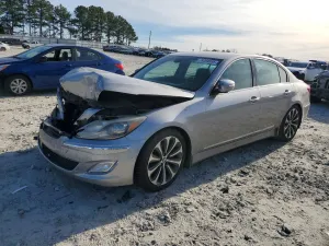 2013 HYUNDAI GENESIS