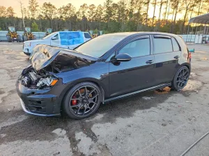 2016 VOLKSWAGEN GOLF