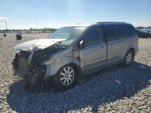2015 CHRYSLER MINIVAN