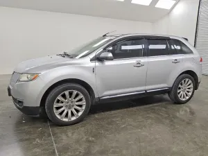2013 LINCOLN TOWNHOUSE MKX