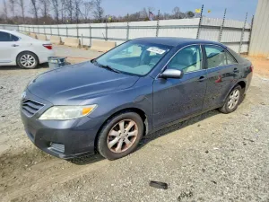 2011 TOYOTA CAMRY