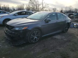 2019 TOYOTA CAMRY
