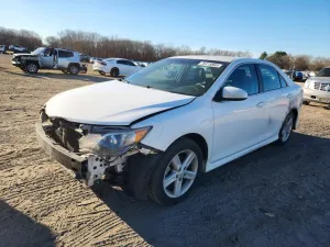 2013 TOYOTA CAMRY