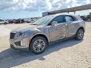 2022 CADILLAC XT5