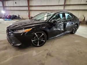 2018 TOYOTA CAMRY