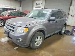 2011 FORD ESCAPE