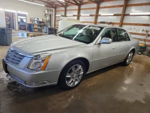 2011 CADILLAC DTS