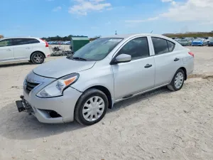 2018 NISSAN VERSA