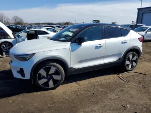 2022 VOLVO C40 P8 REC