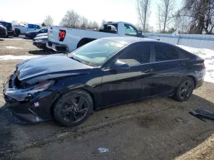 2021 HYUNDAI ELANTRA