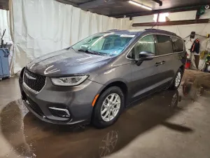 2022 CHRYSLER PACIFICA