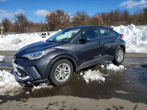 2021 TOYOTA C-HR LE