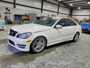 2012 MERCEDES-BENZ C-CLASS
