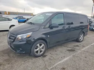 2018 MERCEDES BENZ METRIS