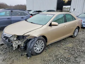 2012 TOYOTA CAMRY
